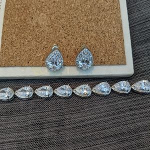 Beautiful Crystal Tear Drop bracelet/earings set